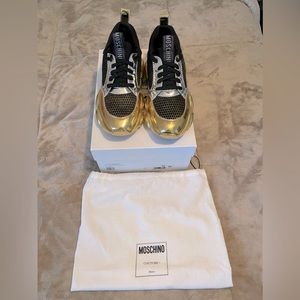 Moschino Mens Sneakers